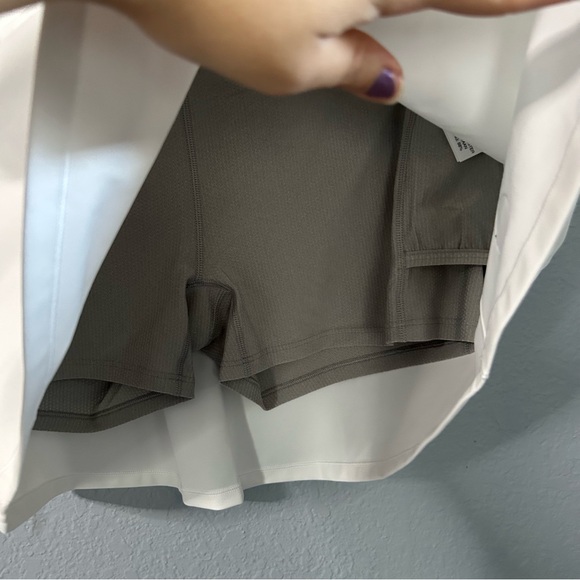 Vuori Volley Mini Tennis Skirt - Picture 8 of 11